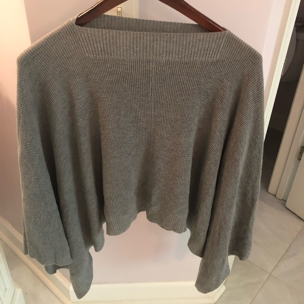 Lululemon cape sweater gray